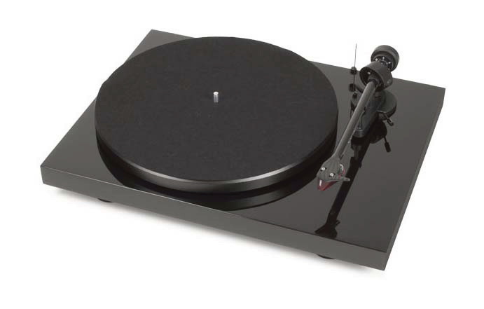Pro-Ject Debut Carbon Pro-Ject Debut Carbon