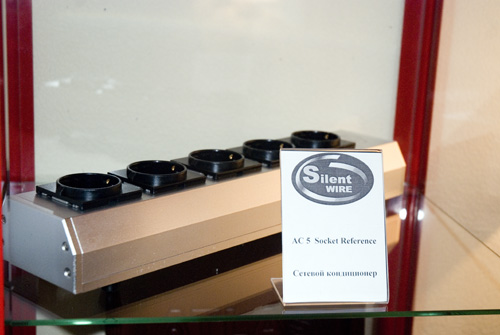 Silent Wire AC5 Socket Reference Silent Wire AC5 Socket Reference