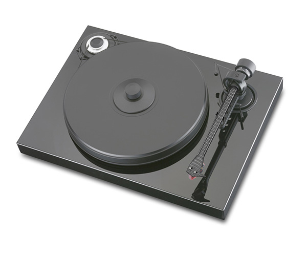 PRO-JECT 2-Xperience Classic Piano Black (2M-Red) PRO-JECT 2-Xperience Classic Piano Black (2M-Red)