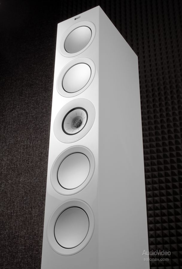 KEF_R11_04.jpg