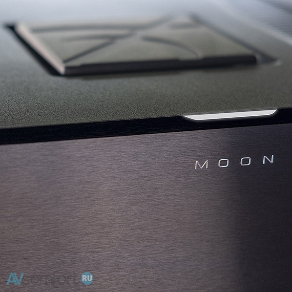 Moon by Simaudio 761 Moon by Simaudio 761