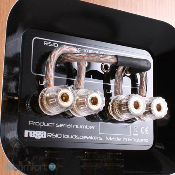 Rega RS10 Cherry Rega RS10 Cherry