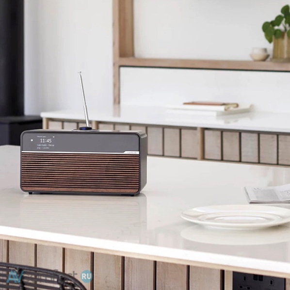 Ruark Audio R2 MK4 Light Cream Ruark Audio R2 MK4 Light Cream