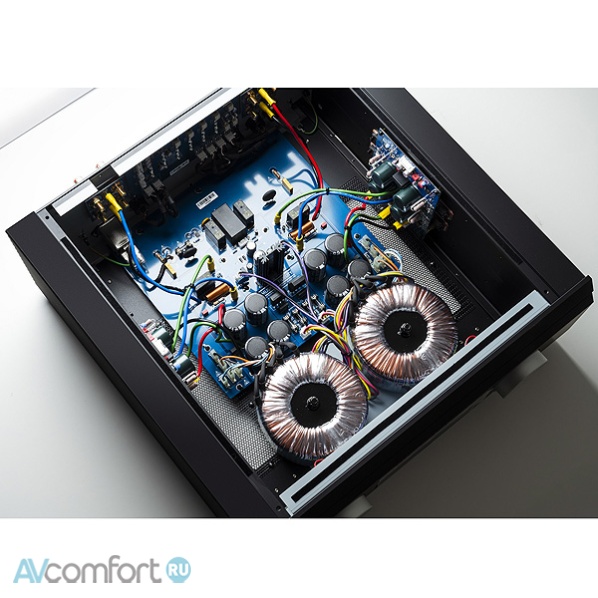 Musical Fidelity NU-Vista 600.2 Silver Musical Fidelity NU-Vista 600.2 Silver