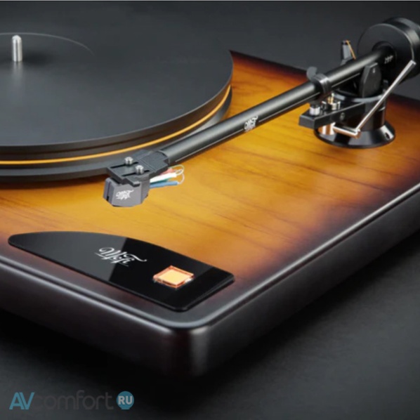 MoFi Electronics Fender American Vintage Precision Deck + M MoFi Electronics Fender American Vintage Precision Deck + M