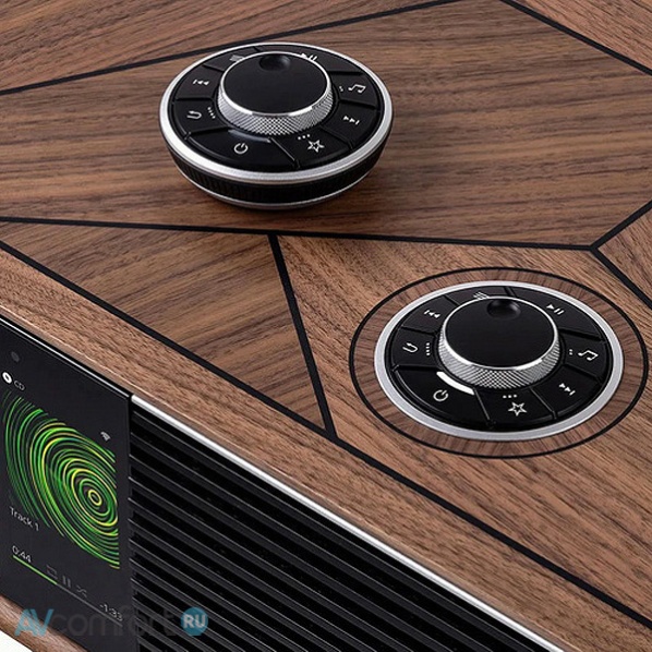 Ruark Audio R810 MiE Penta-Chord Walnut Ruark Audio R810 MiE Penta-Chord Walnut