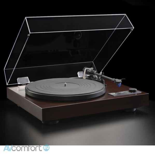 Dual CS618Q Walnut Dual CS618Q Walnut