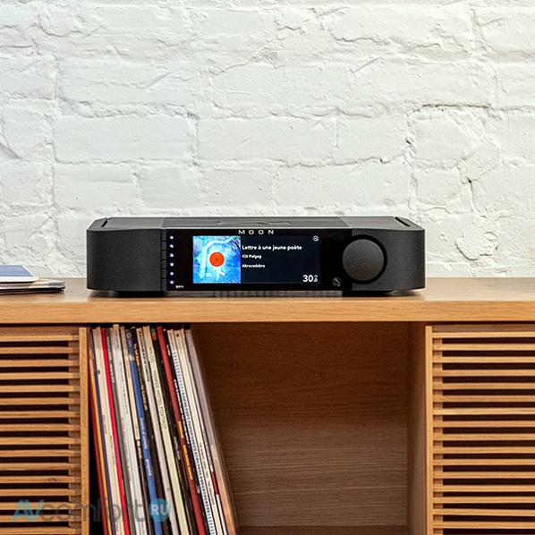 Moon by Simaudio Compass 371 Black Moon by Simaudio Compass 371 Black