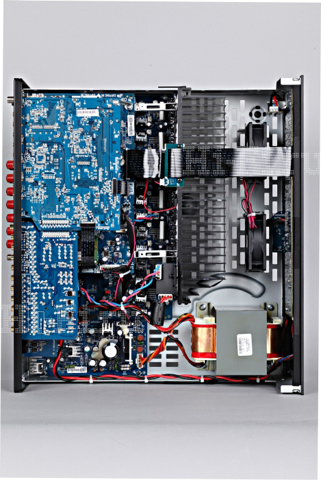 АV-ресивер Arcam FMJ AVR360 АV-ресивер Arcam FMJ AVR360