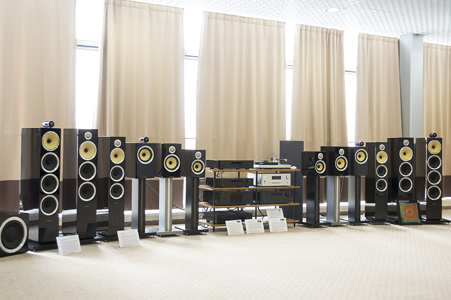 Фотообзор выставки Hi-Fi & High End Show 2015 глазами AVComfort Фотообзор выставки Hi-Fi & High End Show 2015 глазами AVComfort