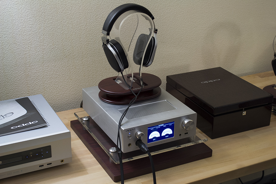Фотообзор выставки Hi-Fi & High End Show 2015 глазами AVComfort Фотообзор выставки Hi-Fi & High End Show 2015 глазами AVComfort