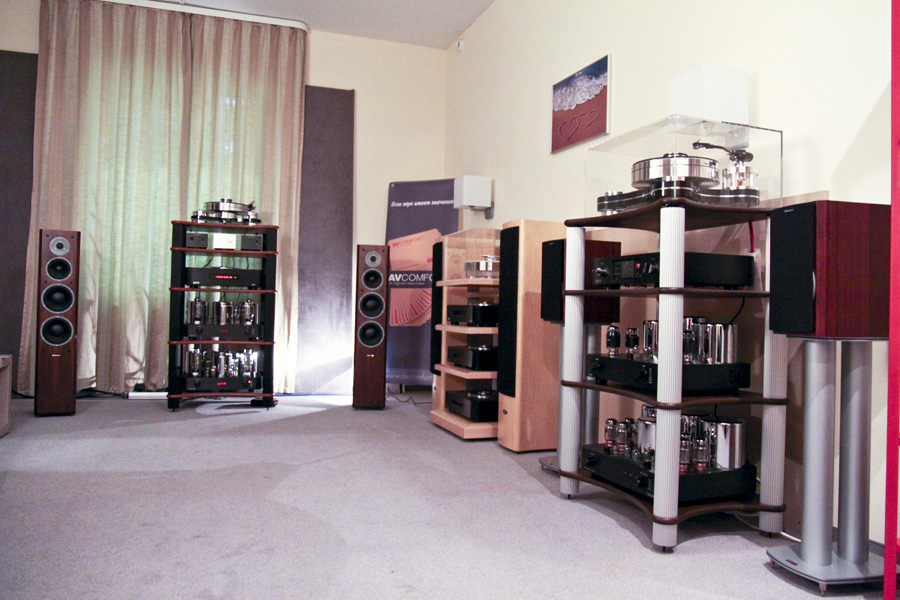 AVComfort на выставке PREMIUM Hi-Fi 2012 AVComfort на выставке PREMIUM Hi-Fi 2012