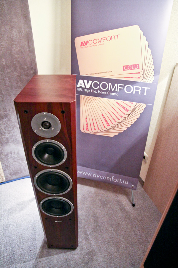 AVComfort на выставке PREMIUM Hi-Fi 2012 AVComfort на выставке PREMIUM Hi-Fi 2012