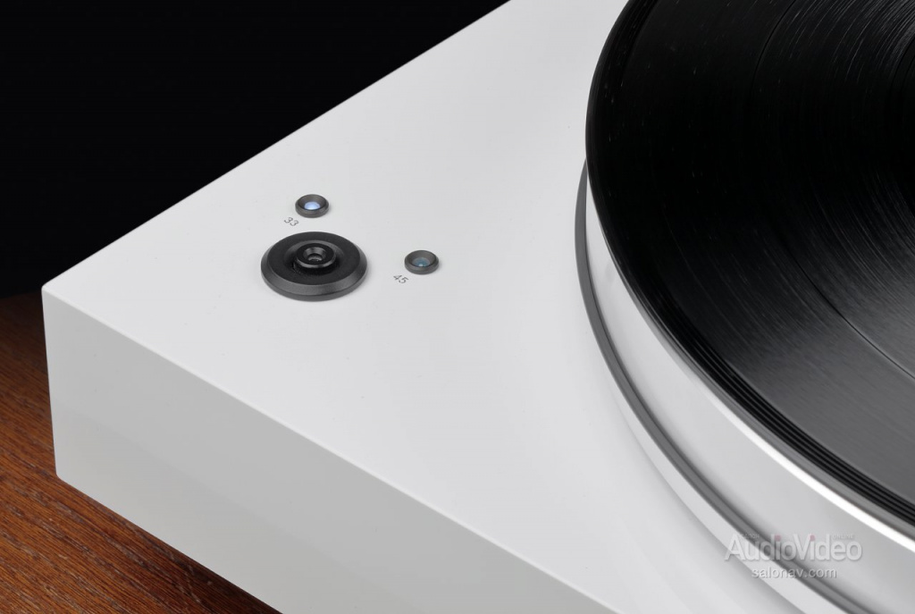 Pro-Ject_x8_evolution_14.jpg