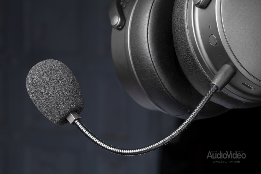 Audeze_Maxwell_886.jpg