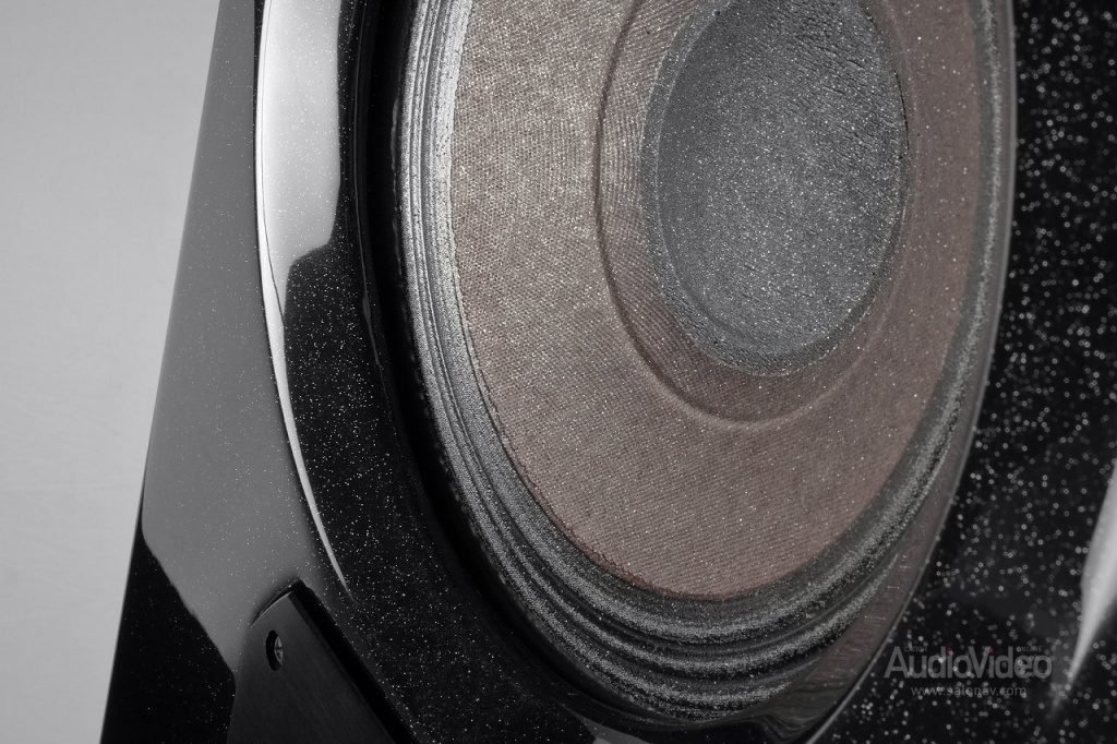 Legacy_Aeris_11.jpg Legacy_Aeris_11.jpg