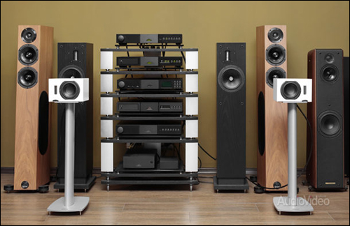 Naim_XS_and_NEAT_Iota_08-610x395.jpg