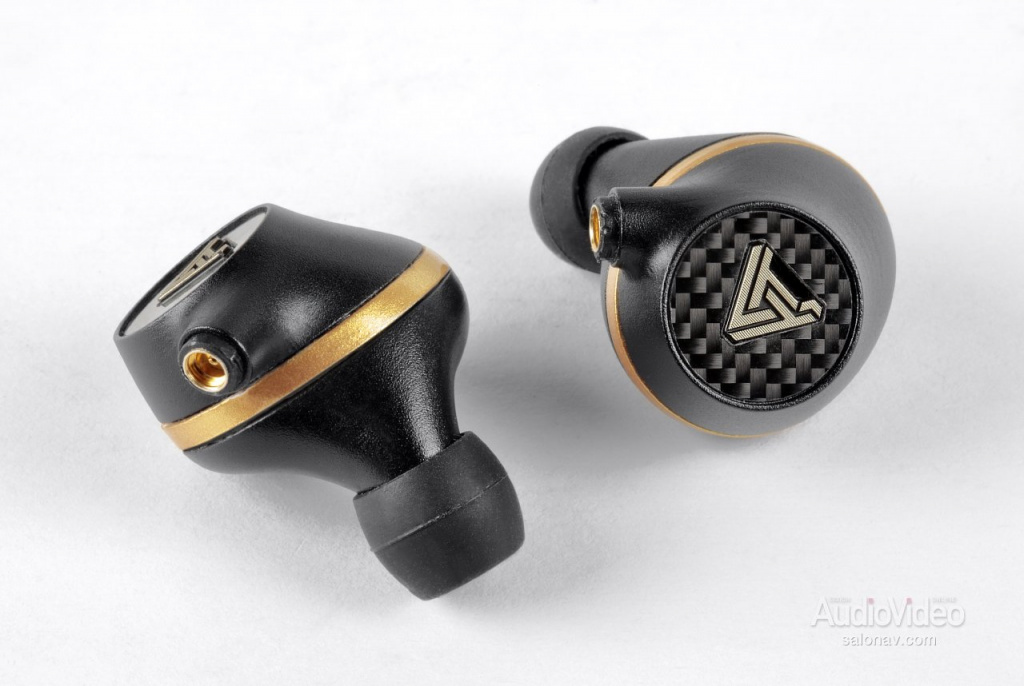 Audeze_Euclid_03.jpg