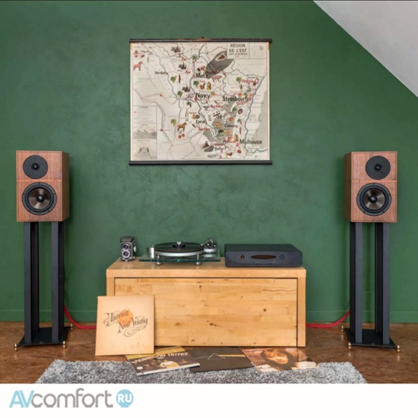 Revival Audio Atalante 3 Walnut Revival Audio Atalante 3 Walnut