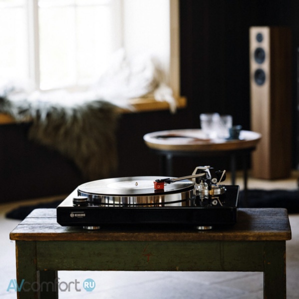 Rekkord Audio M 600 Quintet Red Black Rekkord Audio M 600 Quintet Red Black