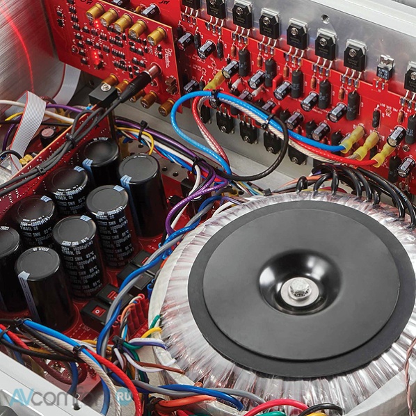 Dan D’Agostino Progression M550 Mono Amplifier Silver Dan D’Agostino Progression M550 Mono Amplifier Silver