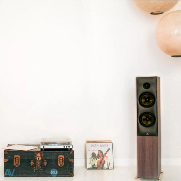 Revival Audio Sprint 4 Walnut Revival Audio Sprint 4 Walnut