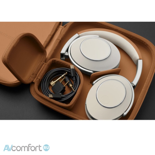 T+A Solitaire T Cognac-White T+A Solitaire T Cognac-White