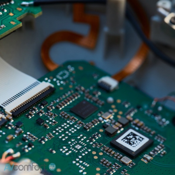 T+A Solitaire T Cognac-White T+A Solitaire T Cognac-White