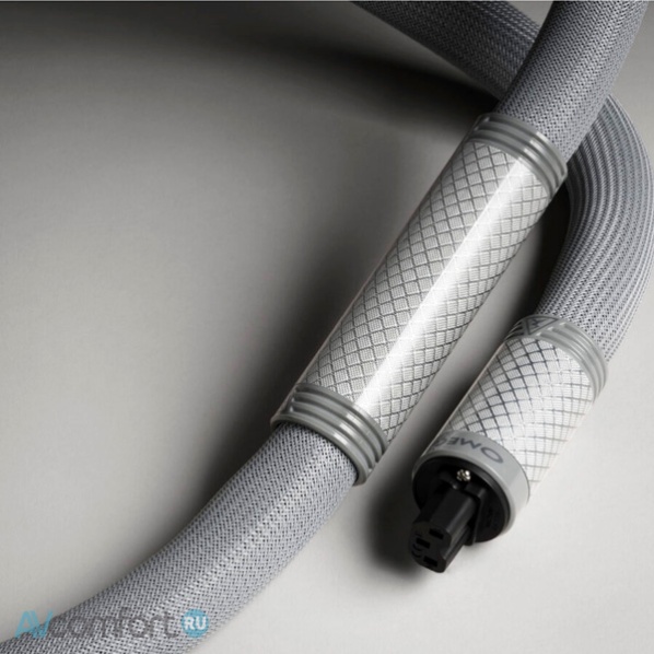 Shunyata Research Omega-X QR IEC-C19 2,0 m Shunyata Research Omega-X QR IEC-C19 2,0 m